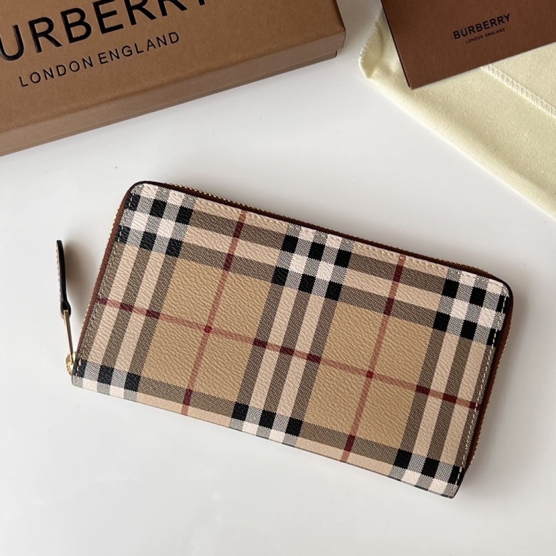 Bv*b*rry wallets